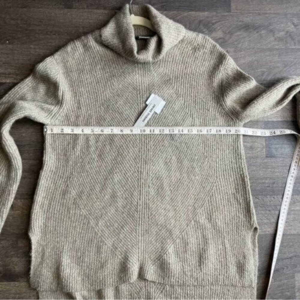 Sweet Romeo Abstract Rib Turtleneck Tunic Sweater Size L - Picture 5 of 8